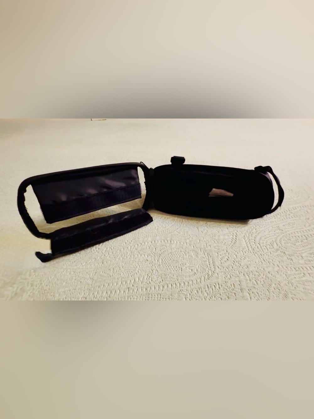 Schwinn Black Top-Frame Bike Bag, used 2x, next to new! - Picture 2 of 7
